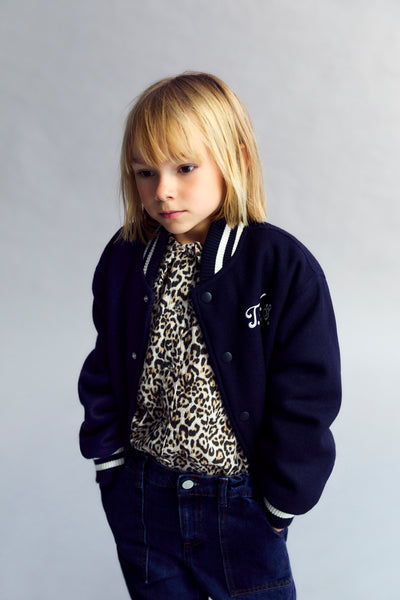Clara Bomber