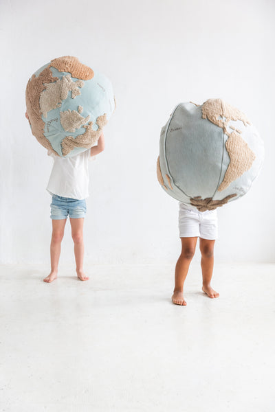 Pouf World Map