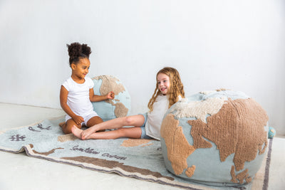 Pouf World Map