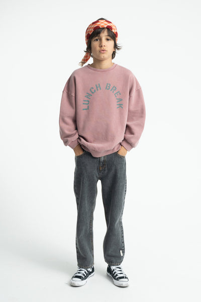 oversized sweatshirt "lunch break" print