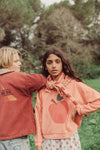 sweatshirt w/ collar apple print