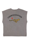Sleeveless t-shirt w/ deep round neck "choreographer" print