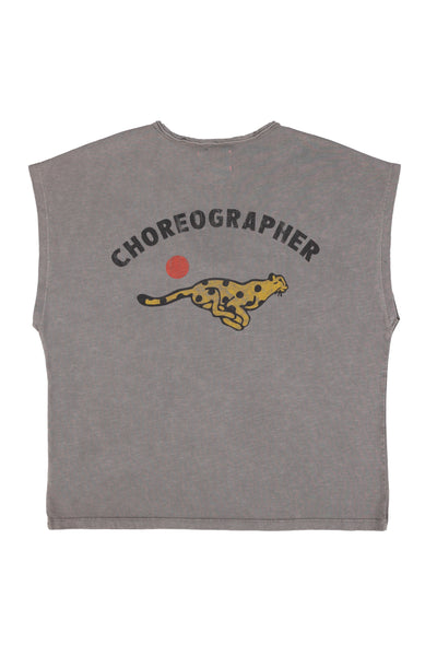 Sleeveless t-shirt w/ deep round neck "choreographer" print