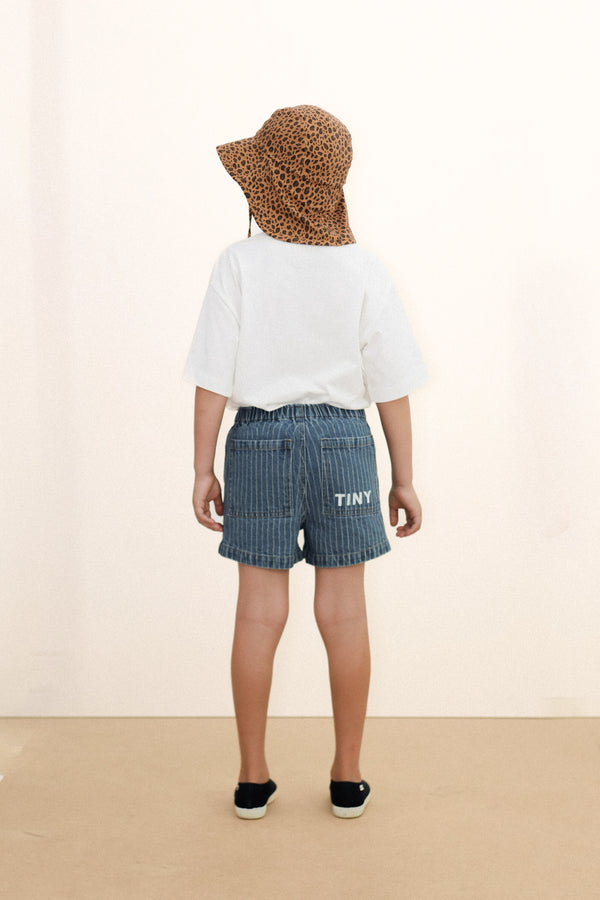 TINY HAT GRAPHIC TEE